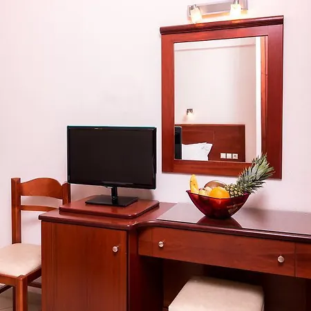 Aparthotel Nel Centro *